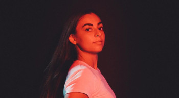BELLA CLAXTON