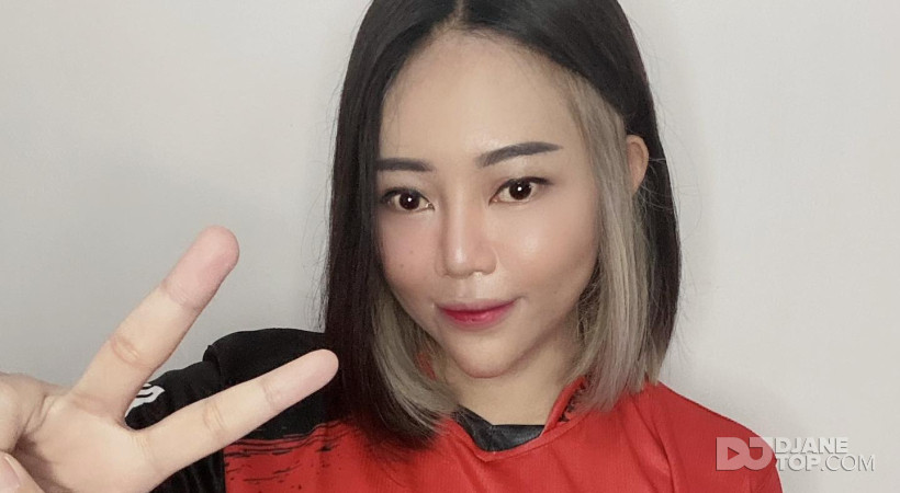 ALENA LIN