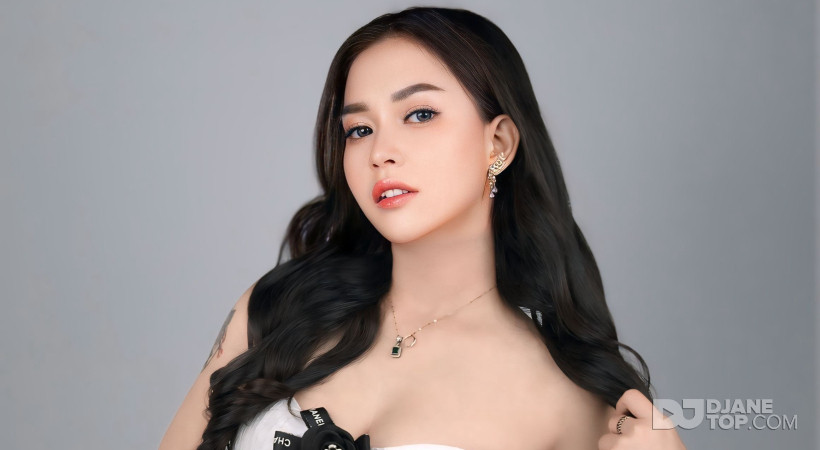 NOVI ARIYANI