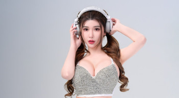 JENNA CHEW