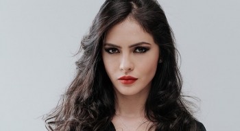 LARA KLART
