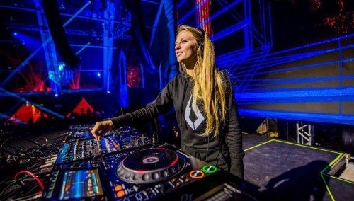 Image publishing: NEW MIX BY NORA EN PURE FROM SWITZERLAND! "PURIFIED #151"