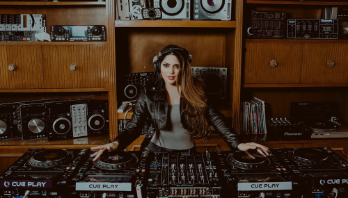 Image publishing: Beyond Your Senses Radio Show #5 by DJ Feii Vega is up on our website!