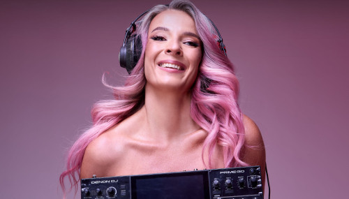 Image publishing: New release "Kiss or Dance" by DJ Elated Joy is OUT! 