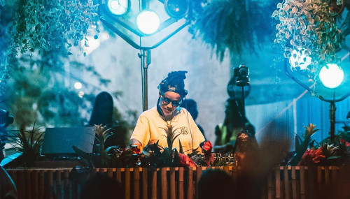 Image publishing: Guest Mix HMWL Podcast 380 with DJ Curol on our website!