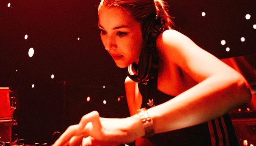 Image publishing: New release "Never Say Never" by DJ Viviana Casanova is OUT! 