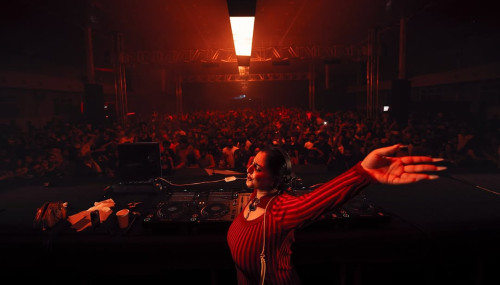 Image publishing: Guest Mix BCCO Mix Series 158 with DJ Chippy Nonstop on our website!