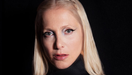 Image publishing: Live DJ set by DJ Ellen Allien from Ritvales, Medellin on  our website!