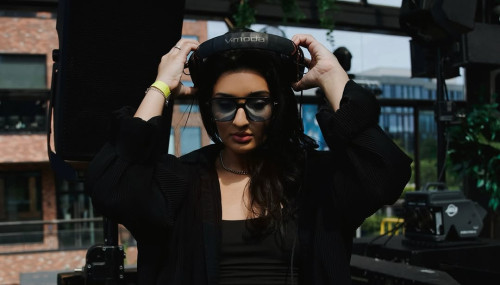 Image publishing Fresh release "I'm Goin Crazy" by DJ Chandni is OUT!
