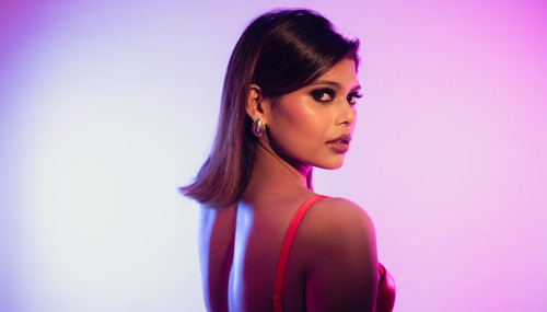 Image publishing: New Mashup JAADO by DJ Khyati Roy is OUT!