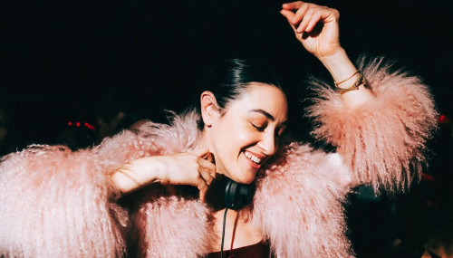 Image publishing Chef's Kiss Radio by DJ Mia Moretti Ep 01 is up on  our website!