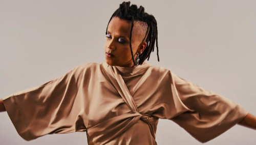 Image publishing New Remix by DJ Curol on Estelle, Kanye West - American Boy is OUT!