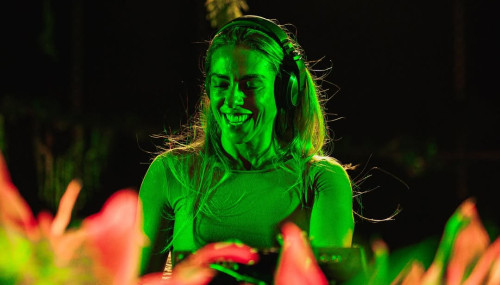 Image publishing Mesk Cast #102 by DJ Mary Mesk is up on our website!