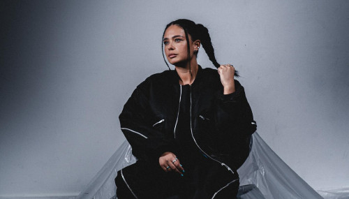 Image publishing 'Into The Bounce' EP by DJ Hannah Laing is OUT!