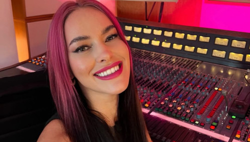 Pretty Pink Edit on Charli XCX - Chain of Love is OUT NOW! 