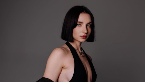 Afro House Set by Kristen on our website!