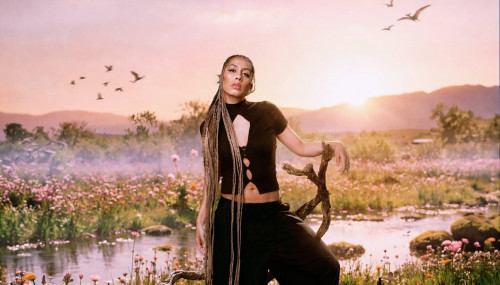 Jayda G 's Eadio 1 Essential Mix on our website!