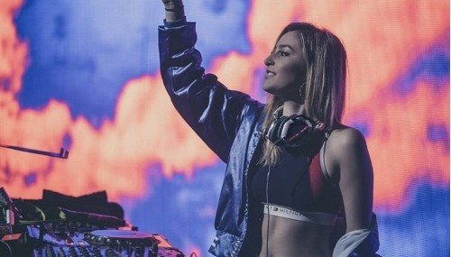 Image publishing: CHECK OUT "DIPLO & FRIENDS" MIX BY VENESSAMICHAELS